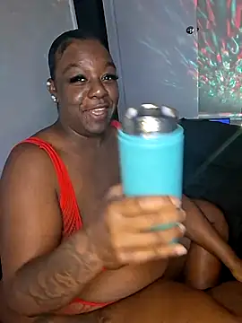 Snapshot of Thickkemzz41 chatting on September 23, 2025, 11:41 pm Thickkemzz41 online show from September 23, 2025, 11:41 pm