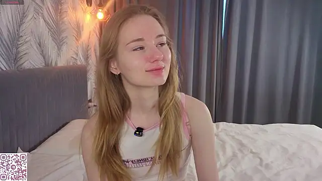 ElvinaRose online show from March 9, 2026, 2:26 am