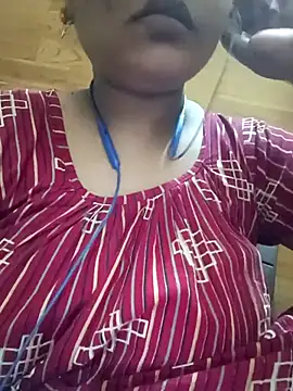 Snapshot of Cute_Amiya chatting on September 13, 2025, 4:51 pm Cute Amiya online show from September 13, 2025, 4:51 pm