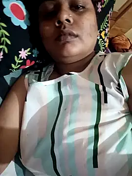 Snapshot of Cute_Amiya chatting on September 18, 2025, 5:20 am Cute Amiya online show from September 18, 2025, 5:20 am