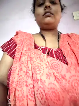 Snapshot of Cute_Amiya chatting on October 27, 2025, 8:18 am Cute Amiya online show from October 27, 2025, 8:18 am