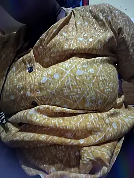 Snapshot of Cute_Amiya chatting on October 30, 2025, 7:43 am Cute Amiya online show from October 30, 2025, 7:43 am