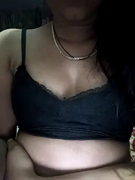 heaven queen69 online show from December 2, 2025, 6:25 pm