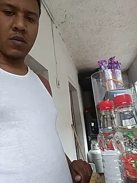 negro08  online show from June 18, 2026, 3:38 pm