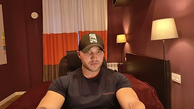 Snapshot of RikAdlerr chatting on February 18, 2026, 2:29 am RikAdlerr online show from February 18, 2026, 2:29 am