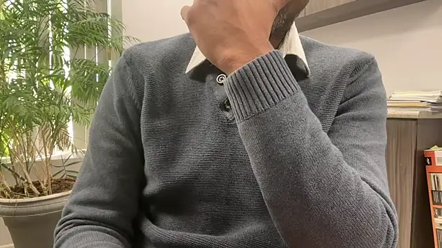 pranastro00 online show from April 8, 2026, 2:06 pm