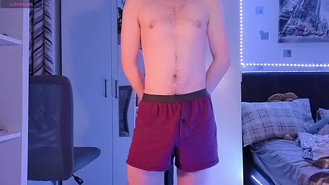 Snapshot of luciferdaroyale chatting on November 11, 2025, 10:10 pm luciferdaroyale online show from November 11, 2025, 10:10 pm