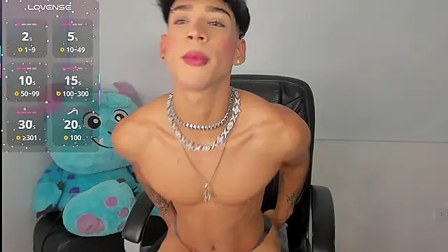 Dark Boy26 online show from June 7, 2026, 10:46 pm
