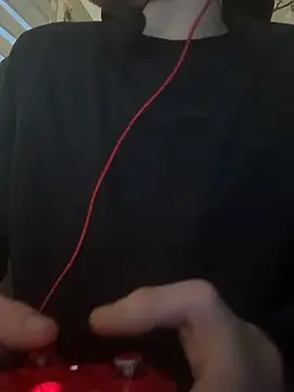 Snapshot of EssenerHandwerker chatting on January 19, 2026, 4:11 pm EssenerHandwerker online show from January 19, 2026, 4:11 pm