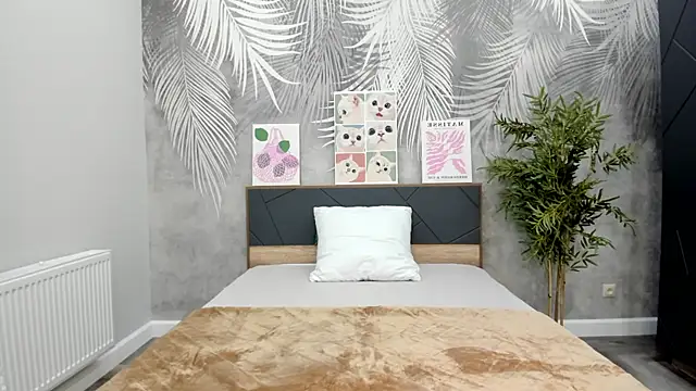 roxxxy 10 online show from December 2, 2025, 3:01 am