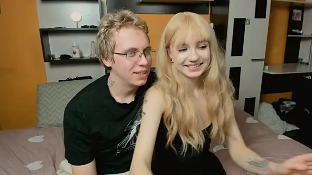 SammySccott online show from December 15, 2025, 5:23 am