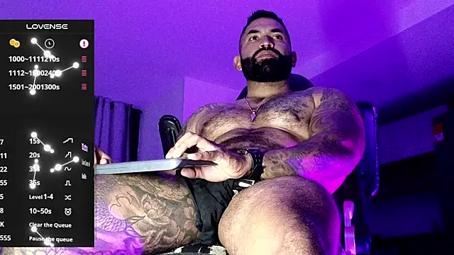 Max-prada online show from February 23, 2026, 2:31 am