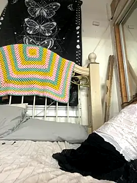 Candy Shower online show from October 5, 2025, 2:54 am