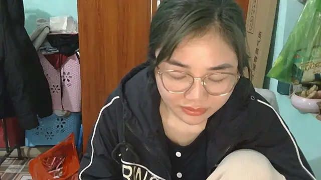 Uhem112 online show from January 9, 2026, 12:52 pm