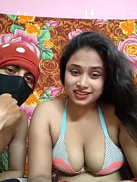 Seducing couple online show from March 20, 2026, 5:01 am