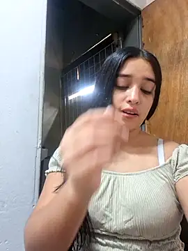 Snapshot of Nathaly78Rober chatting on October 5, 2025, 1:53 pm Nathaly78Rober online show from October 5, 2025, 1:53 pm