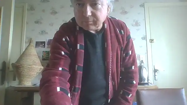Snapshot of gegevincent chatting on March 31, 2026, 11:21 am gegevincent online show from March 31, 2026, 11:21 am