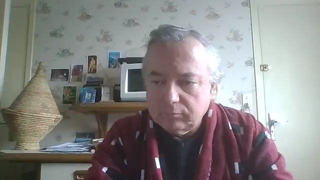 Snapshot of gegevincent chatting on April 1, 2026, 11:22 am gegevincent online show from April 1, 2026, 11:22 am