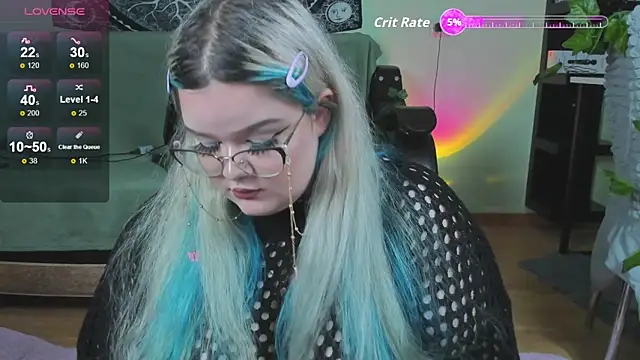  CandyM1lky  online show from October 22, 2025, 7:08 am