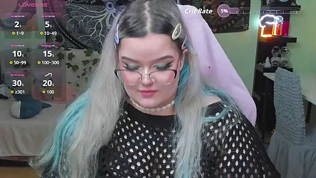  CandyM1lky  online show from November 27, 2025, 7:21 am