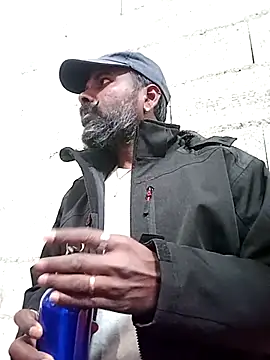 frenchblackc31 online show from December 16, 2025, 12:43 pm