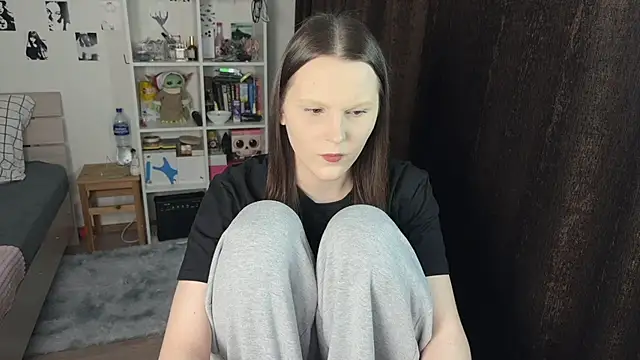 vertul1ana online show from March 4, 2026, 8:04 pm