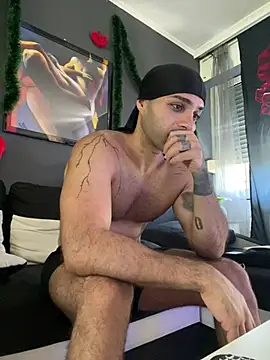 1Richrichard1 online show from July 12, 2026, 11:56 am