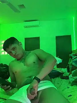 siilvestremx online show from February 18, 2026, 4:08 am