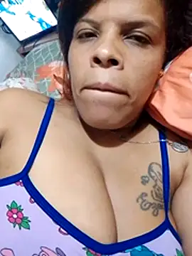 Esperanza 13 online show from July 17, 2026, 2:29 am