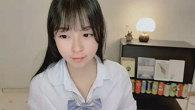 Onechestnut online show from June 2, 2026, 9:00 am