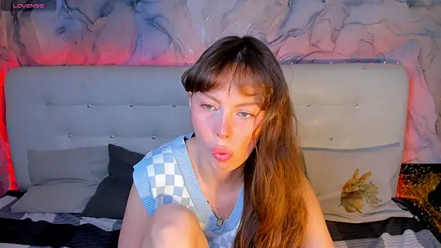 LolaMeddisson online show from January 10, 2026, 10:25 pm