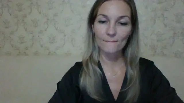 Snapshot of sweetriki chatting on October 16, 2025, 5:36 pm sweetriki online show from October 16, 2025, 5:36 pm