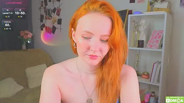 JoyceJones online show from October 7, 2025, 7:11 pm