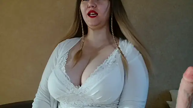 Miaxfox online show from September 14, 2025, 2:22 am