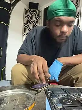 sneakdalink online show from February 25, 2026, 5:06 am