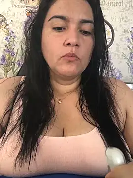 Snapshot of sweetdulcexxx chatting on December 17, 2025, 8:15 pm sweetdulcexxx online show from December 17, 2025, 8:15 pm