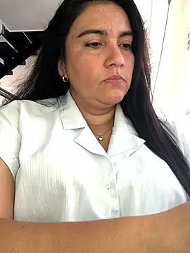 Snapshot of sweetdulcexxx chatting on January 15, 2026, 4:33 pm sweetdulcexxx online show from January 15, 2026, 4:33 pm