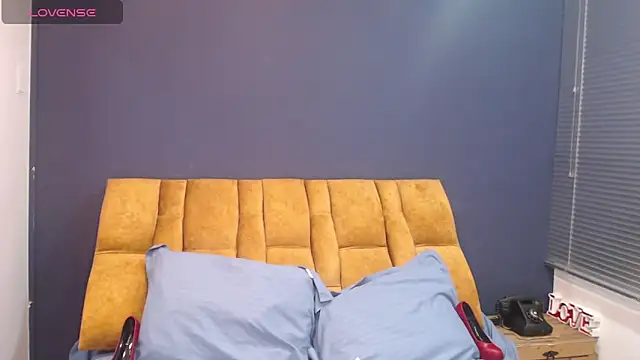 Snapshot of KendraaSimons chatting on November 21, 2025, 7:01 pm KendraaSimons online show from November 21, 2025, 7:01 pm