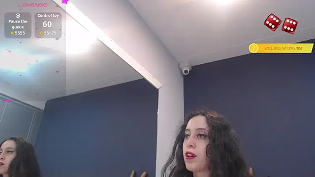 KendraaSimons online show from December 17, 2025, 8:04 pm