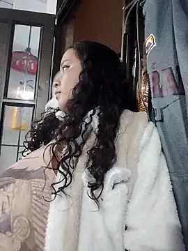 Snapshot of You-sexy-starr chatting on February 22, 2026, 1:51 am You-sexy-starr online show from February 22, 2026, 1:51 am