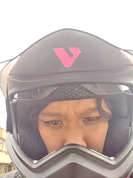 Snapshot of You-sexy-starr chatting on February 24, 2026, 5:55 pm You-sexy-starr online show from February 24, 2026, 5:55 pm