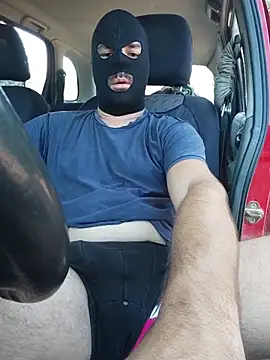 stefanoss321 online show from August 4, 2026, 7:33 am