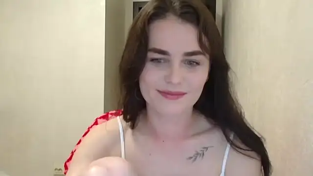 Silviaa a online show from February 6, 2026, 8:34 pm