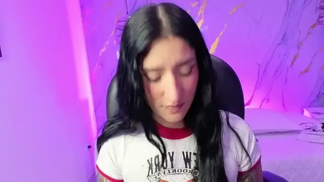 Snapshot of Scaarlettfox chatting on November 30, 2025, 7:51 pm Scaarlettfox online show from November 30, 2025, 7:51 pm