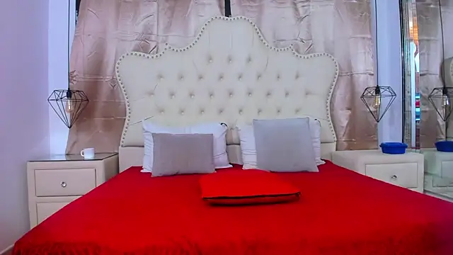 Snapshot of KailinANDrihky chatting on November 11, 2025, 7:19 am KailinANDrihky online show from November 11, 2025, 7:19 am