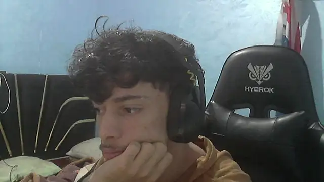 Dark DesireX online show from November 4, 2025, 2:05 pm