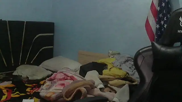 Snapshot of Dark_DesireX chatting on February 5, 2026, 1:49 pm Dark DesireX online show from February 5, 2026, 1:49 pm