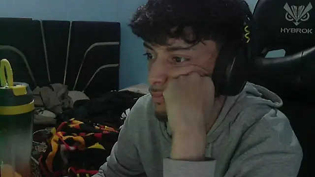 Snapshot of Dark_DesireX chatting on February 10, 2026, 5:28 pm Dark DesireX online show from February 10, 2026, 5:28 pm