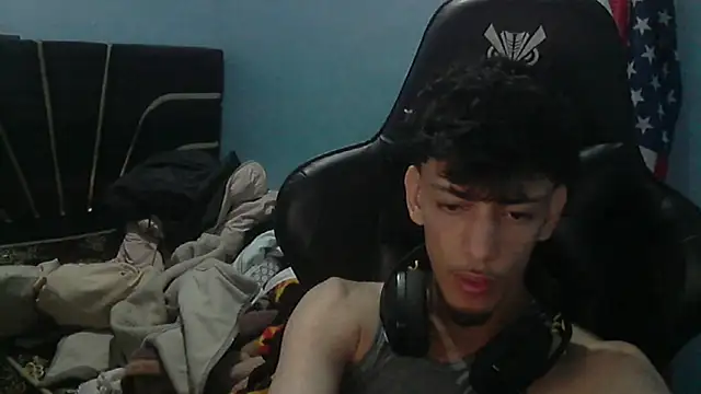 Snapshot of Dark_DesireX chatting on March 1, 2026, 7:16 pm Dark DesireX online show from March 1, 2026, 7:16 pm