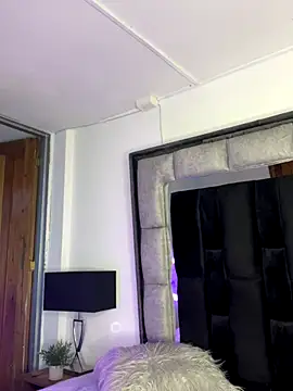 MR MUSCLE online show from December 3, 2025, 11:52 am